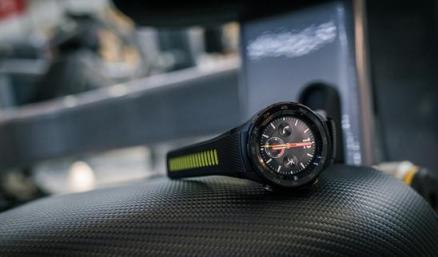 Apple Watch 4發(fā)布了，安卓手機(jī)用戶如何選擇呢？