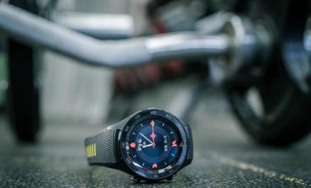 Apple Watch 4發(fā)布了，安卓手機(jī)用戶如何選擇呢？