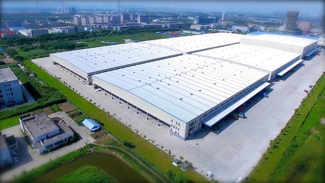 四十年改革開放，蘇寧用科技和服務(wù)制定行業(yè)新標(biāo)準(zhǔn)