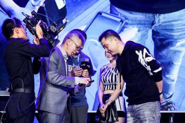 GeekPwn2018演示多款智能設備安全漏洞導致隱私泄露
