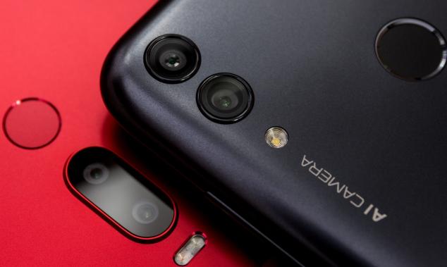 魅族Note8榮耀暢玩8C大對比：誰才是千元機(jī)大佬？
