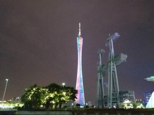 不比不知道，原來(lái)魅族Note8拍照比榮耀暢玩8C好那么多！