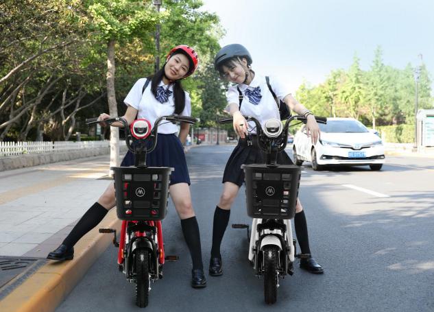 貼心愛瑪放心愛：愛瑪親子車，守護(hù)復(fù)學(xué)路上的親子時(shí)光