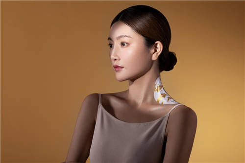 艾艾貼彰顯國民品牌榜樣力量，引領(lǐng)女性創(chuàng)業(yè)新潮流