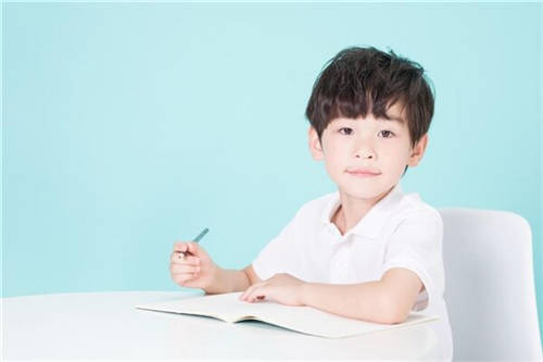 小朋友免疫力低下該如何提高？蛋白粉的作用是什么？