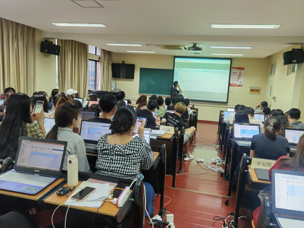 元年教育赴上海師范大學商學院實踐教學預算管理