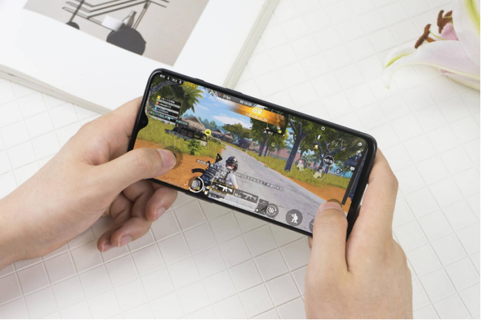 極致堆料+Elite gaming，驍龍888為出色游戲性能帶來源動(dòng)力