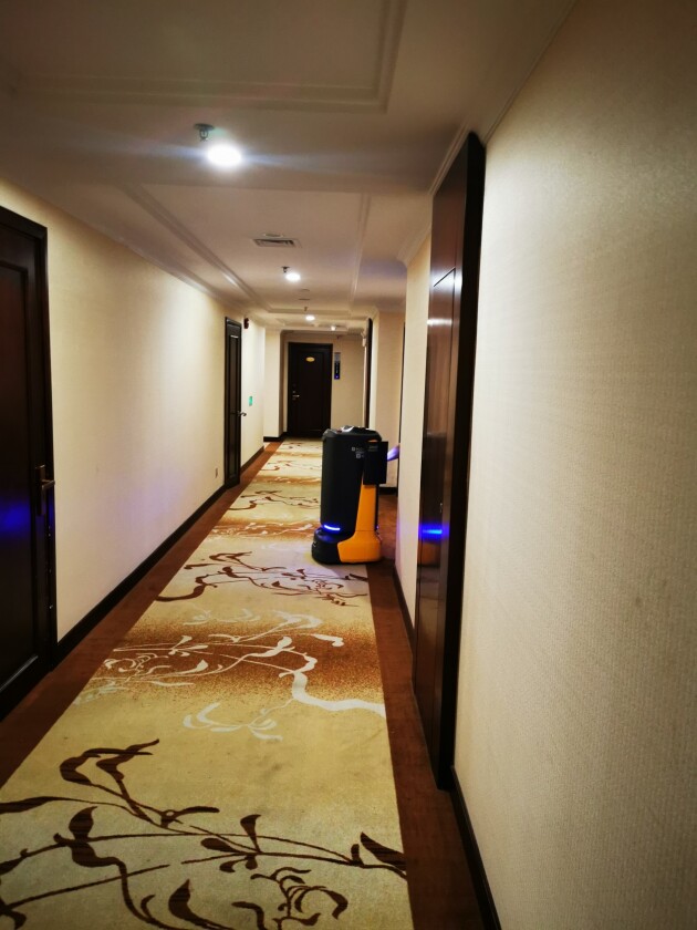 普渡機器人馳援深圳酒店，助力醫(yī)護人員構(gòu)筑健康防線