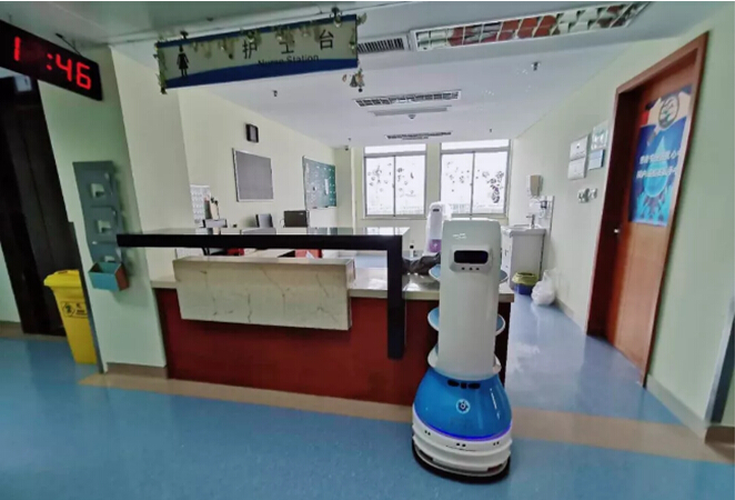 一天落地八城九醫(yī)院 這家上海企業(yè)的送餐機器人一直在行動