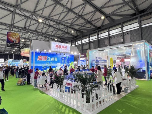 以“椰”為媒 引領(lǐng)消費(fèi)新風(fēng)尚-南國食品亮相上海中食展