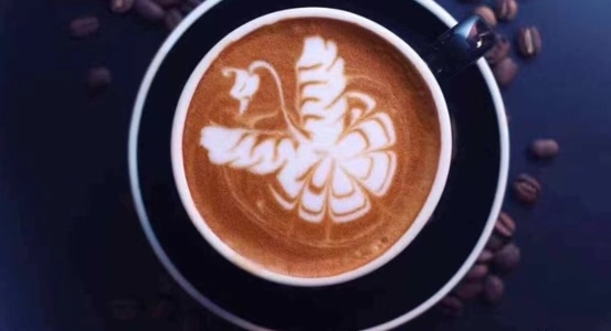前海人壽附近商圈探店，博主陳琳忙里偷閑打卡十日談coffee