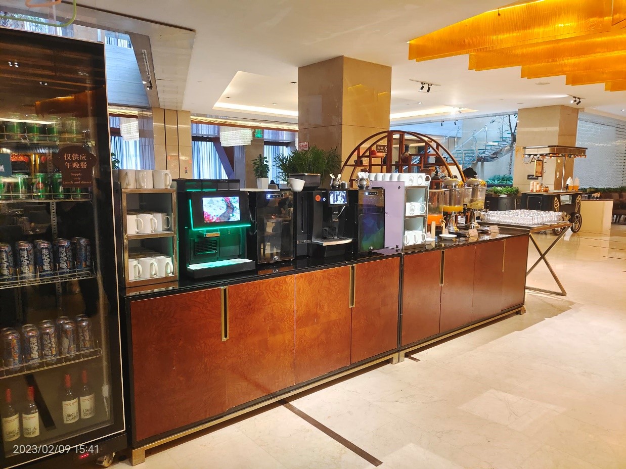 高級酒店內(nèi)的商用全自動咖啡機(jī)