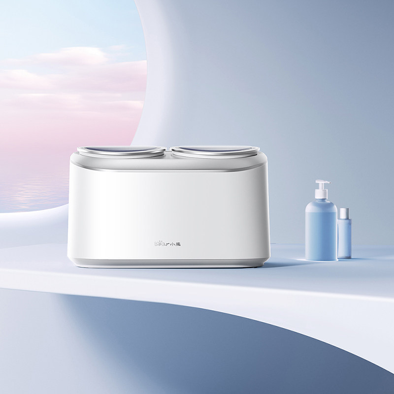 不手洗、不晾曬！小熊電器雙艙洗衣機：分區(qū)洗脫烘全搞定