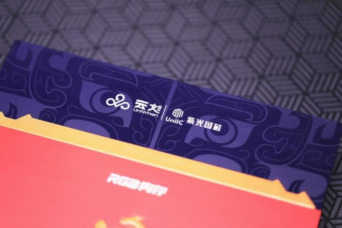 硬控發(fā)熱，一鍵躍至6400MT/s，「煌」系列DDR5內(nèi)存超頻體驗(yàn)